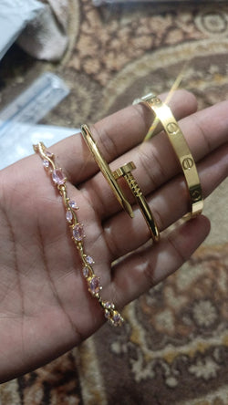 GoldenBloom™ – 3-Piece Elegant Bracelet Collection